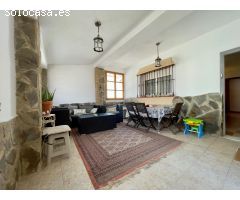 Casa de campo con 1.352 m2 de parcela en Pinar de los Franceses