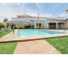 CHALET PRIMERA LÍNEA DE PLAYA