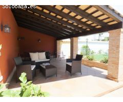 CHALET PRIMERA LÍNEA DE PLAYA