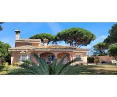 ESPECTACULAR CHALET EN CERROMOLINO