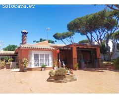 CHALET INDEPENDIENTE A 650 METROS DE LA PLAYA DE LA BARROSA