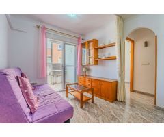 APARTAMENTO DE  2 DORMITORIOS 1 BAÑO Y GARAJE  INCLUIDO EN LA PLAYA DEL CURA