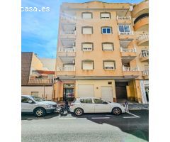 APARTAMENTO DE  2 DORMITORIOS 1 BAÑO Y GARAJE  INCLUIDO EN LA PLAYA DEL CURA