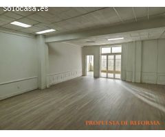 AMPLIO LOCAL COMERCIAL EN BARCELONA
