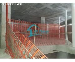 LOCAL EN VENTA EN ESPLUGUES DE LLOBREGAT