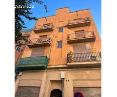ESPECTACULAR EDIFICIO EN EL CENTRO DE BARCELONA