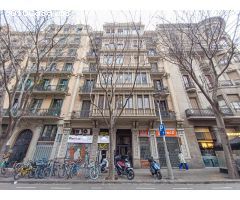 Se vende estudio en Barcelona (Sants-Montjuïc/Poble Sec).