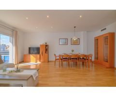 FANTÁSTICO ÁTICO DÚPLEX EN EL CENTRO DE CASTELLDEFELS