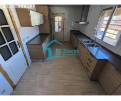CASA EN VENTA EN CORBERA DE LLOBREGAT