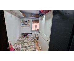 Se vende piso en Hospitalet de Llobregat, La Florida (Barcelona).