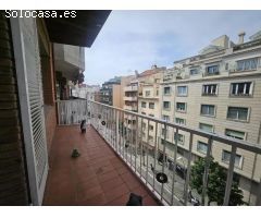 Piso en venta en avenida de la Mare de Déu de Montserrat