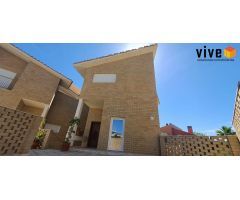Chalet en Alquiler en Bormujos, Sevilla