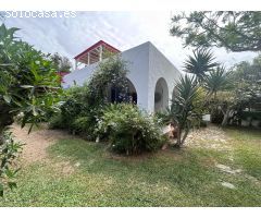 Parcela rústica de 1.340 m² con casa en El Palmar