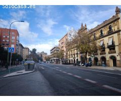 Fantástica vivienda en Ronda de Capuchinos con Garaje