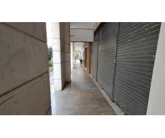 LOCAL COMERCIAL EQUIPADO PARA PELUQUERÍA, EN ALQUILER