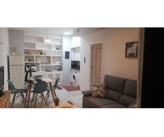 Apartamento con cocina americana y parking en calle Arjona
