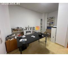 LOCAL COMERCIAL EN EL CENTRO DE BORMUJOS