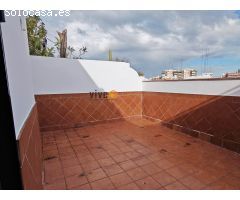 Ático con más de 30 m2 de terraza en Los REMEDIOS
