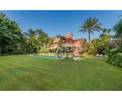 Maravillosa Villa de lujo, Altos de  Puente Romano, Marbella Golden Mile (Marbella)
