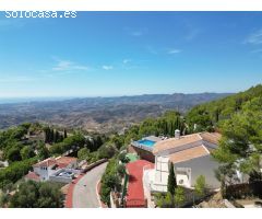 VENTA VILLA INDEPENDIENTE Y APARTAMENTO EN URB VALTOCADO MIJAS