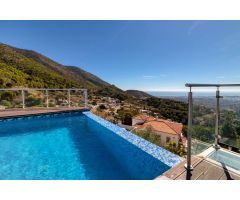 VENTA VILLA INDEPENDIENTE Y APARTAMENTO EN URB VALTOCADO MIJAS