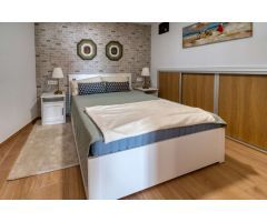 VENTA VILLA INDEPENDIENTE Y APARTAMENTO EN URB VALTOCADO MIJAS