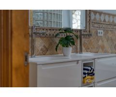 VENTA VILLA INDEPENDIENTE Y APARTAMENTO EN URB VALTOCADO MIJAS