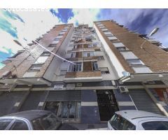 Venta local en calle Alparguerito Málaga