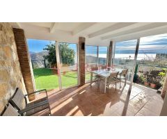 Villa de Lujo en Venta en Vélez-Málaga, Málaga