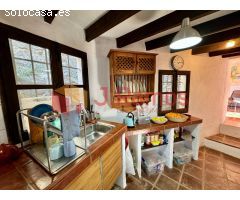 Casa de campo en Venta en Benamargosa, Málaga