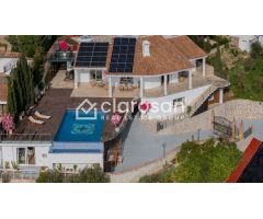 Villa de Lujo en Venta en Mijas Costa, Málaga