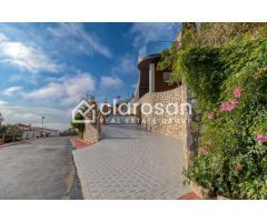 Villa de Lujo en Venta en Mijas Costa, Málaga