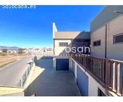 Nave en Venta en Coín, Málaga