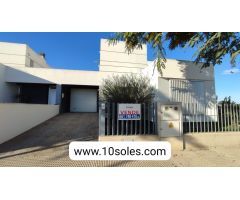 Villa de Lujo en Venta en Los Dolores, Alicante