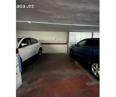 Plaza de garaje interior