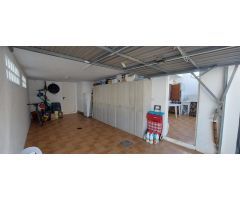 Pareado a la venta en la playa de Almarda, 4 Hab, 3 Baño, Garaje, Piscina