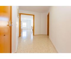 SE VENDE PISO EN LA ZONA DE SANTIAGO