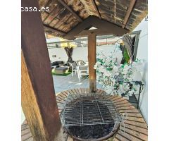 CASA EN VENTA EN PLENO CENTRO DE OLESA