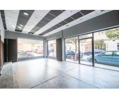 LOCAL COMERCIAL EN ESQUINA A UN PASO DE LA GRAN AVENIDA