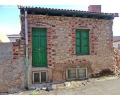 Casa de Pueblo en Venta en Hontoria del Pinar, Burgos