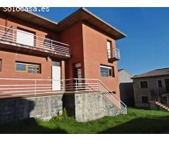 Chalet en Venta en Hontoria del Pinar, Burgos
