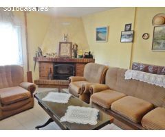 Casa de Pueblo en Venta en Revilla y Ahedo, La, Burgos