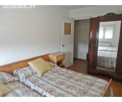 Casa de Pueblo en Venta en Revilla y Ahedo, La, Burgos