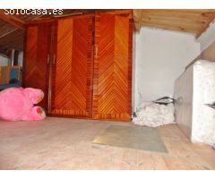 Casa de Pueblo en Venta en Revilla y Ahedo, La, Burgos