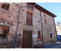 Chalet en Venta en Riocavado de la Sierra, Burgos