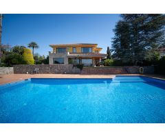 IMPONENTE VILLA EN CAN TEIXIDÓ