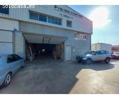 NAVE ESQUINERA A LA VENTA EN POLÍGONO CANET