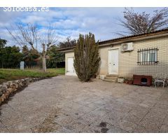 Se vende parcela con casa de 60m²