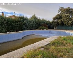 Se vende parcela con casa de 60m²