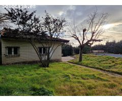 Se vende parcela con casa de 60m²